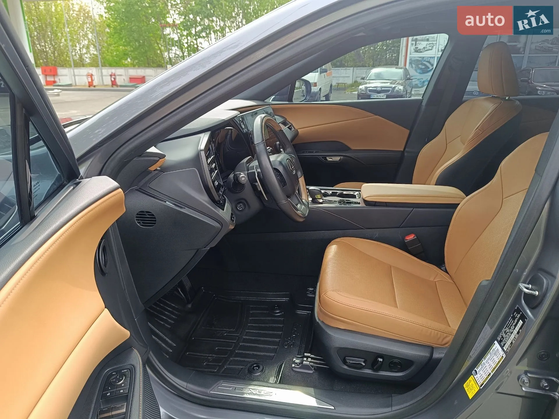 2023 Lexus RX - мініатюра 18