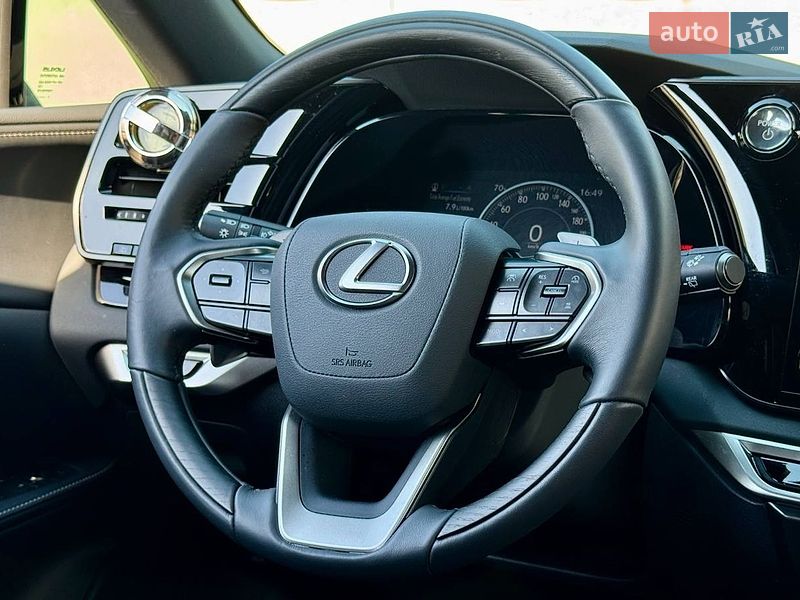 Внедорожник / Кроссовер Lexus RX 2023 в Киеве