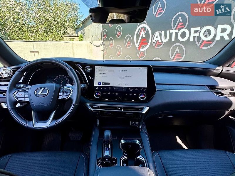 Внедорожник / Кроссовер Lexus RX 2023 в Киеве