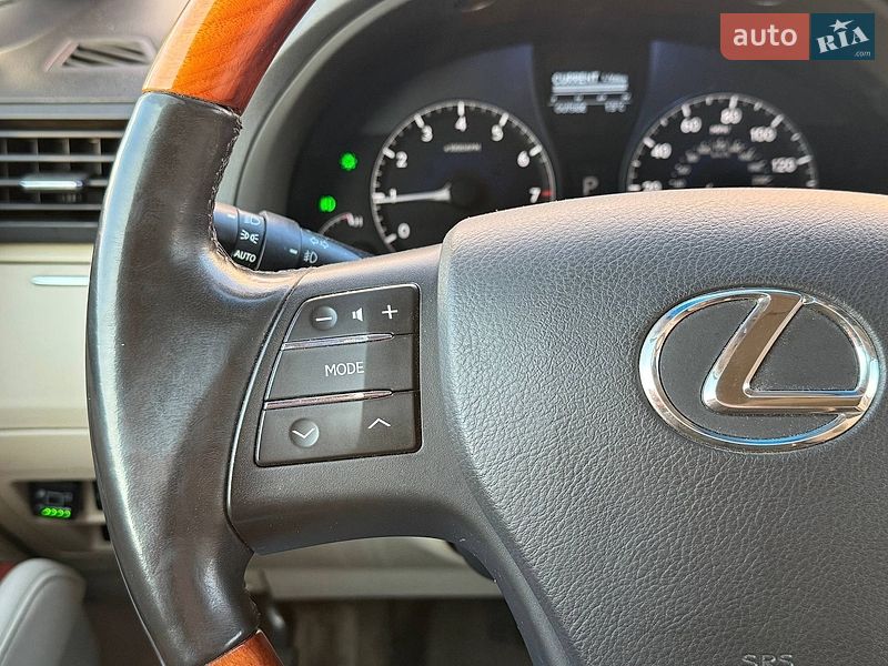 Позашляховик / Кросовер Lexus RX 2009 в Києві