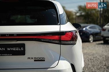 Позашляховик / Кросовер Lexus RX 2023 в Чернівцях