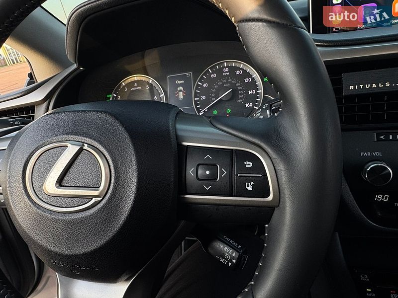 Внедорожник / Кроссовер Lexus RX 2016 в Киеве
