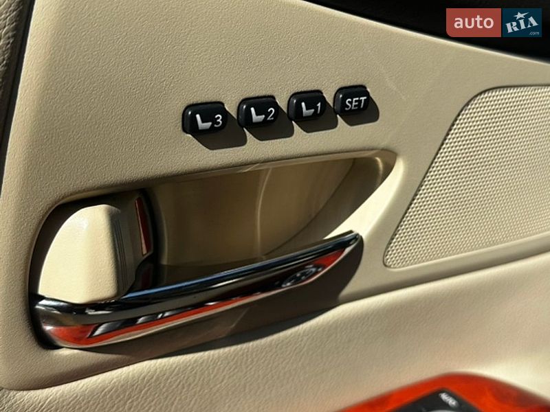Внедорожник / Кроссовер Lexus RX 2009 в Киеве