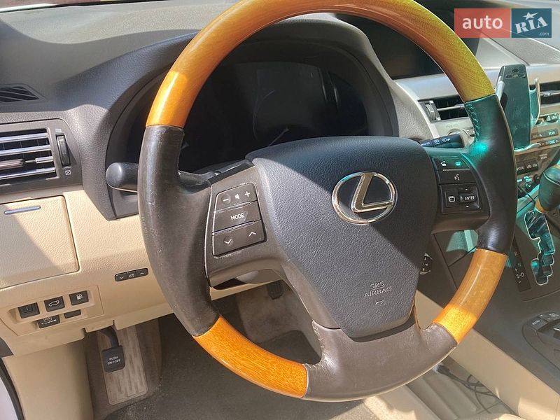 Позашляховик / Кросовер Lexus RX 2011 в Києві