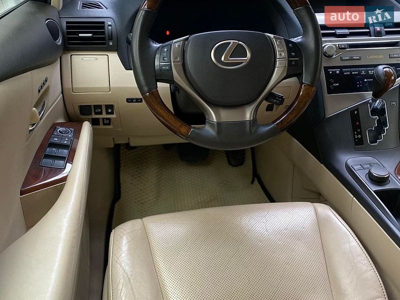 Внедорожник / Кроссовер Lexus RX 2013 в Киеве