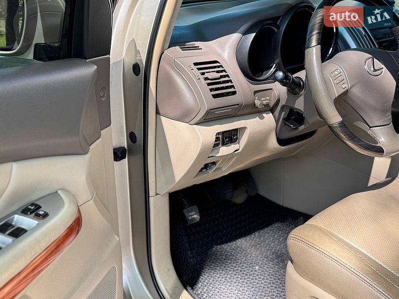 Внедорожник / Кроссовер Lexus RX 2005 в Киеве