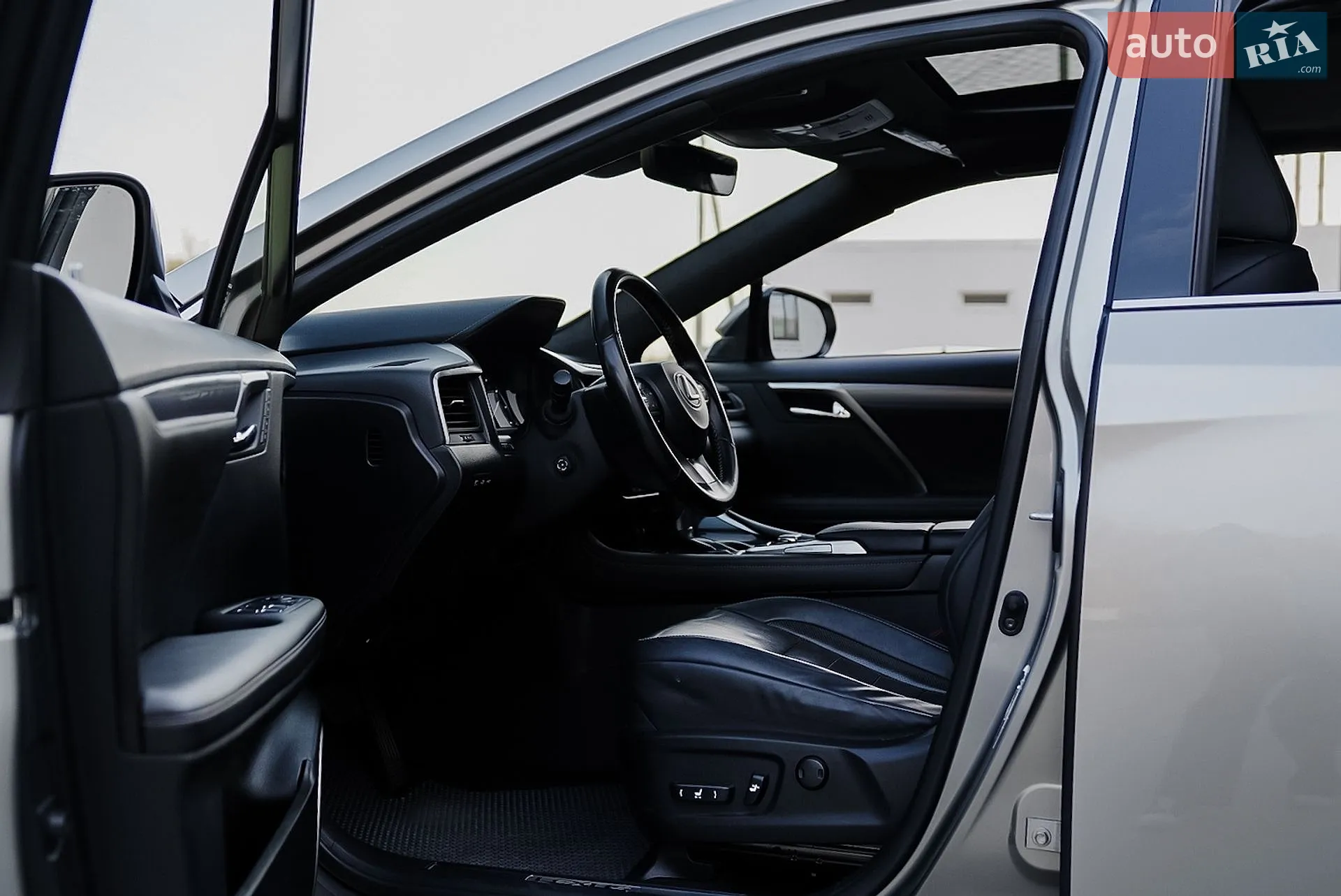 2020 Lexus RX - мініатюра 40