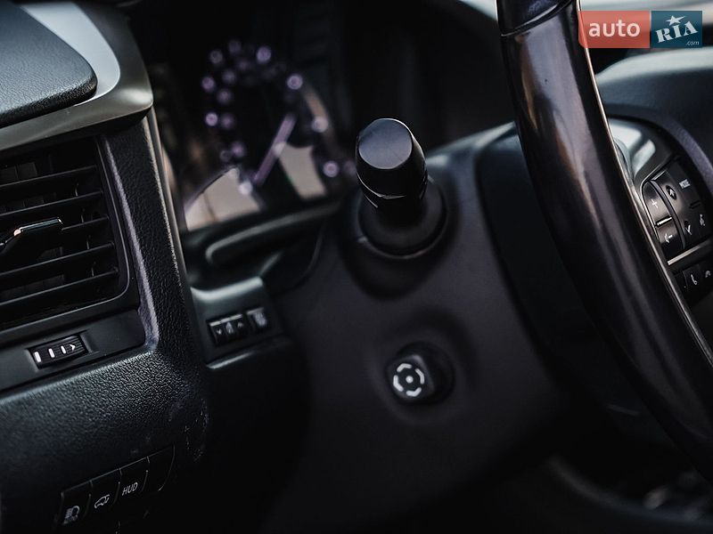 Внедорожник / Кроссовер Lexus RX 2020 в Луцке