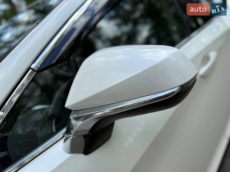 Внедорожник / Кроссовер Lexus RX 2016 в Ахтырке