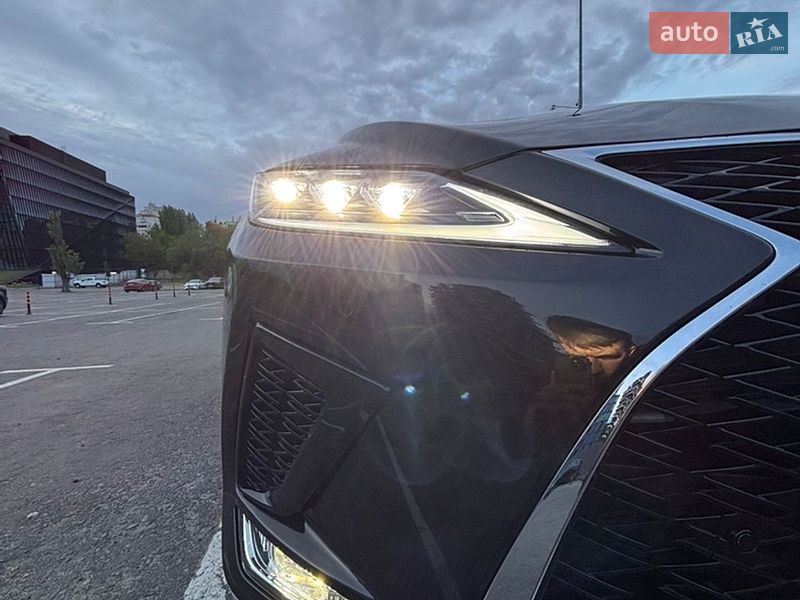 Позашляховик / Кросовер Lexus RX 2021 в Києві