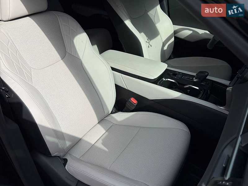 Позашляховик / Кросовер Lexus RX 2024 в Чернівцях фото 16 Позашляховик / Кросовер Lexus RX 2024 в Чернівцях
