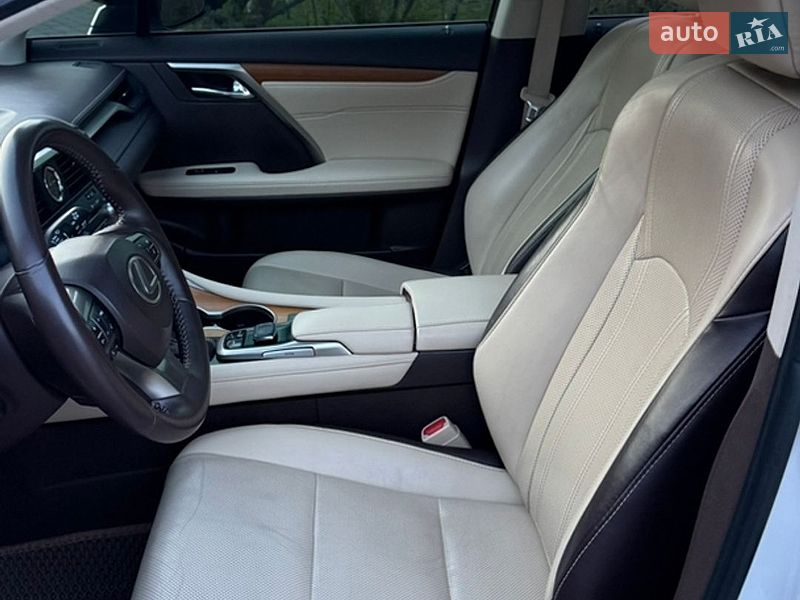 Позашляховик / Кросовер Lexus RX 2016 в Чернівцях фото 7 Позашляховик / Кросовер Lexus RX 2016 в Чернівцях