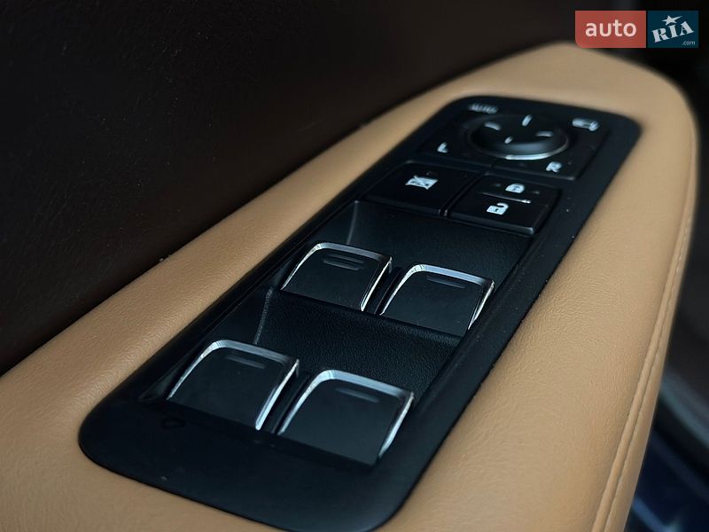 Внедорожник / Кроссовер Lexus RX 2017 в Киеве