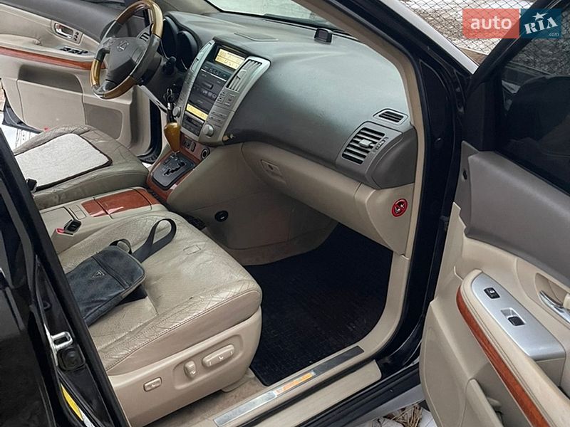 Внедорожник / Кроссовер Lexus RX 2004 в Верховине