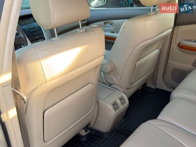 Позашляховик / Кросовер Lexus RX 2006 в Києві