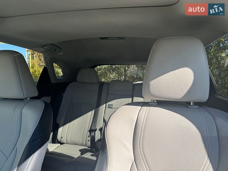 Внедорожник / Кроссовер Lexus RX 2019 в Одессе фото 14 Внедорожник / Кроссовер Lexus RX 2019 в Одессе