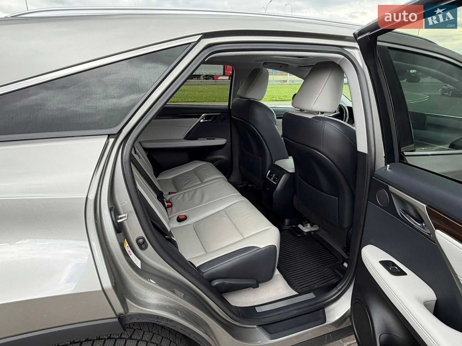 2018 Lexus RX - мініатюра 13