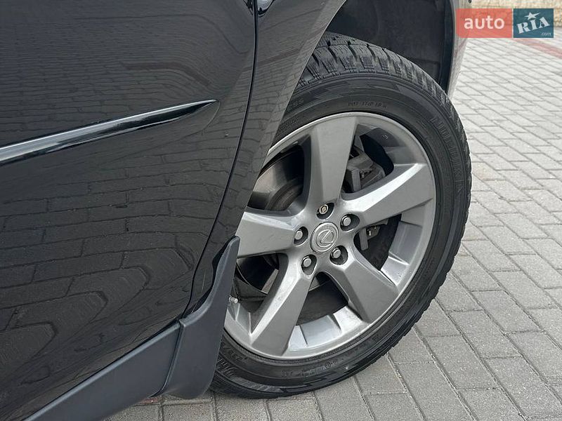 Внедорожник / Кроссовер Lexus RX 2006 в Днепре