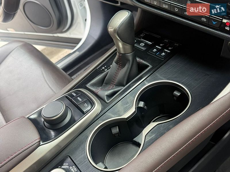 Внедорожник / Кроссовер Lexus RX 2019 в Киеве