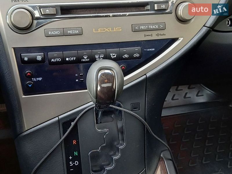 Внедорожник / Кроссовер Lexus RX 2013 в Ивано-Франковске фото 18 Внедорожник / Кроссовер Lexus RX 2013 в Ивано-Франковске