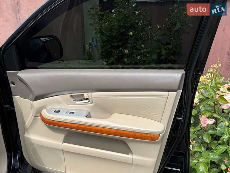 Внедорожник / Кроссовер Lexus RX 2006 в Одессе фото 12 Внедорожник / Кроссовер Lexus RX 2006 в Одессе