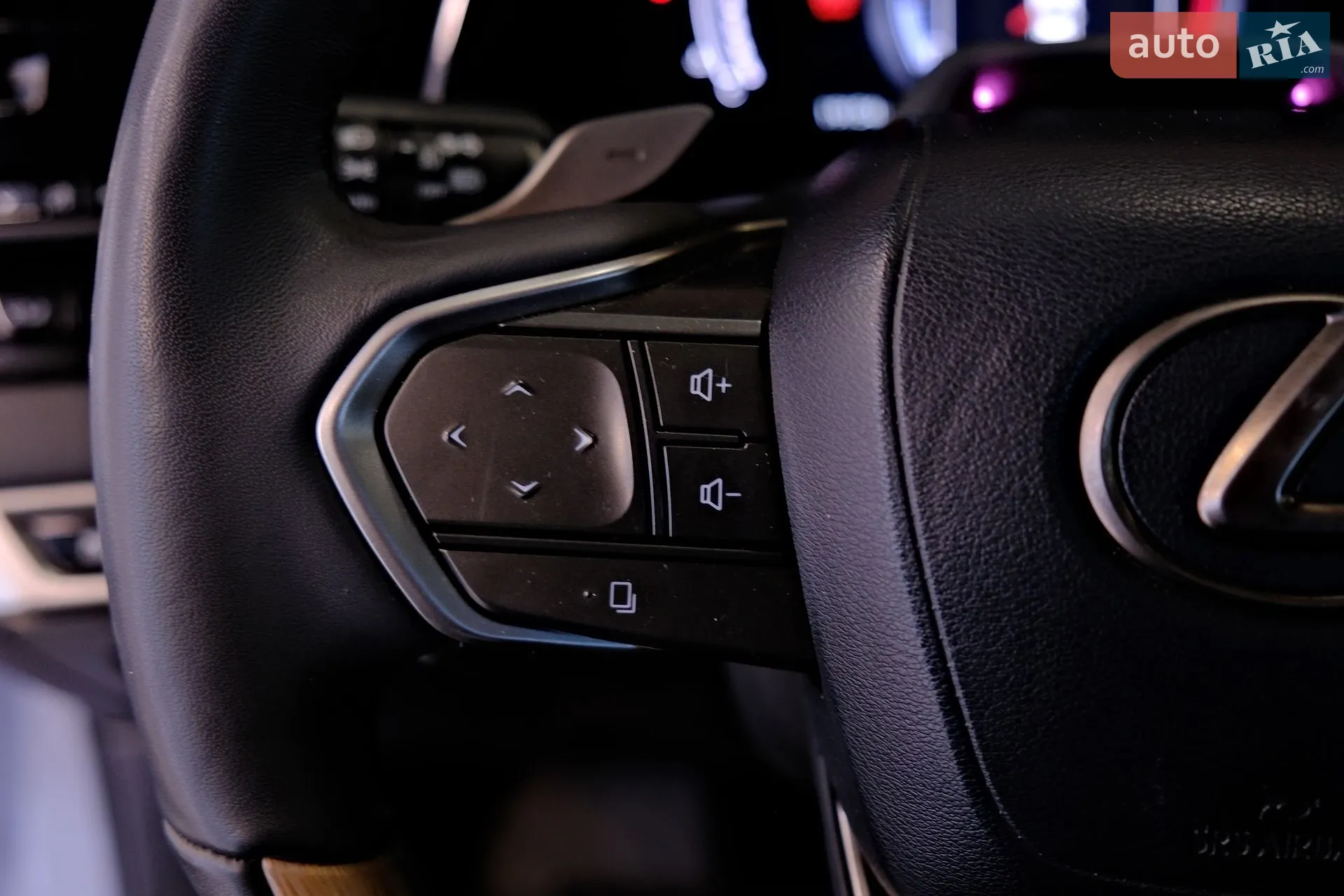 2023 Lexus RX - мініатюра 18