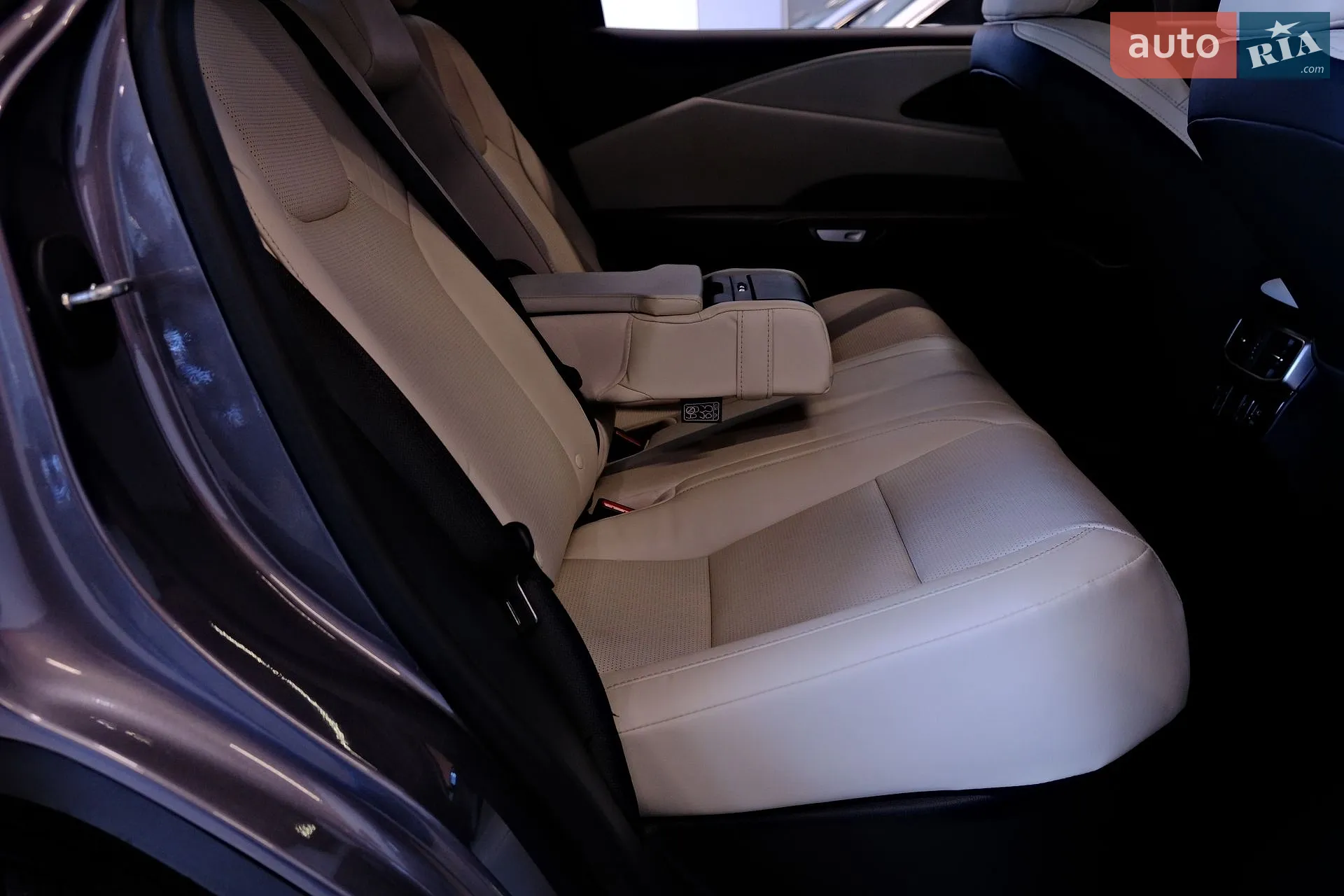 2023 Lexus RX - мініатюра 34