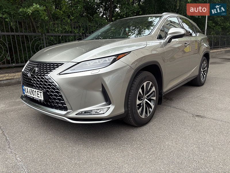 Lexus RX 2022