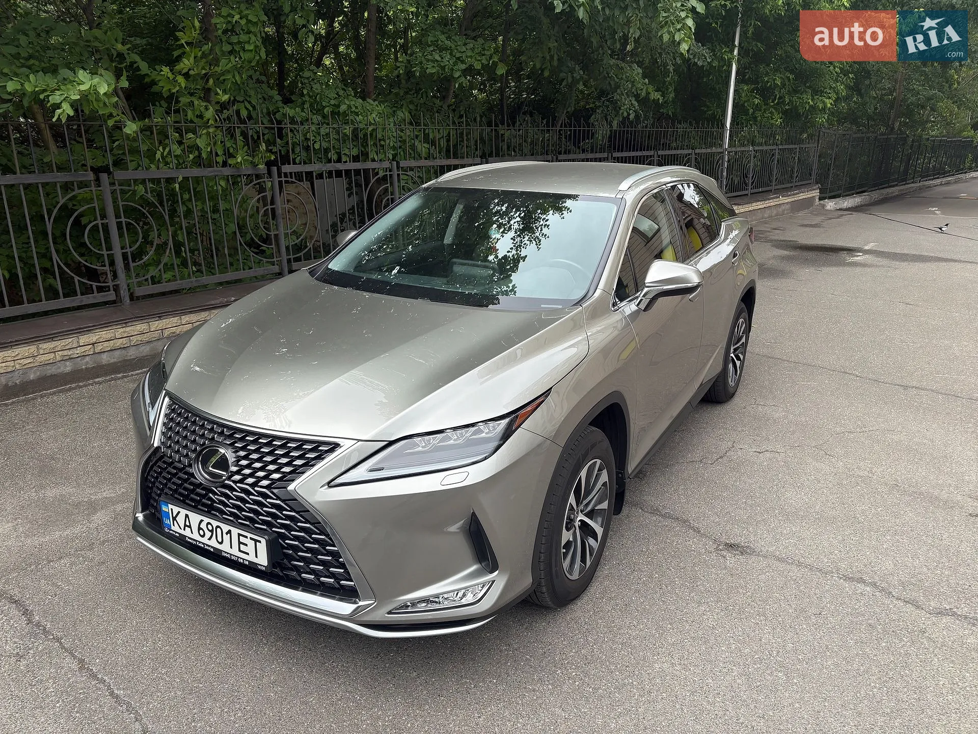 2022 Lexus RX - фото 1