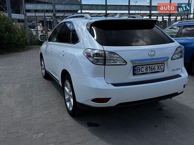 Позашляховик / Кросовер Lexus RX 2011 в Львові