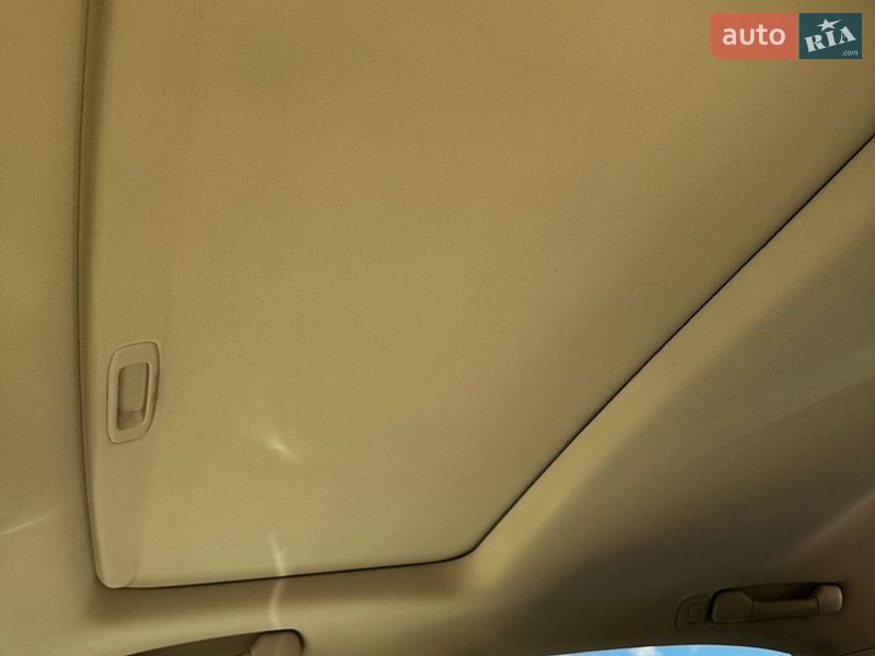 Позашляховик / Кросовер Lexus RX 2011 в Львові