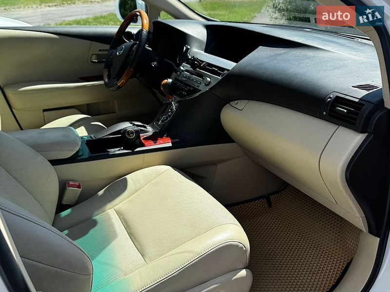 Позашляховик / Кросовер Lexus RX 2011 в Львові