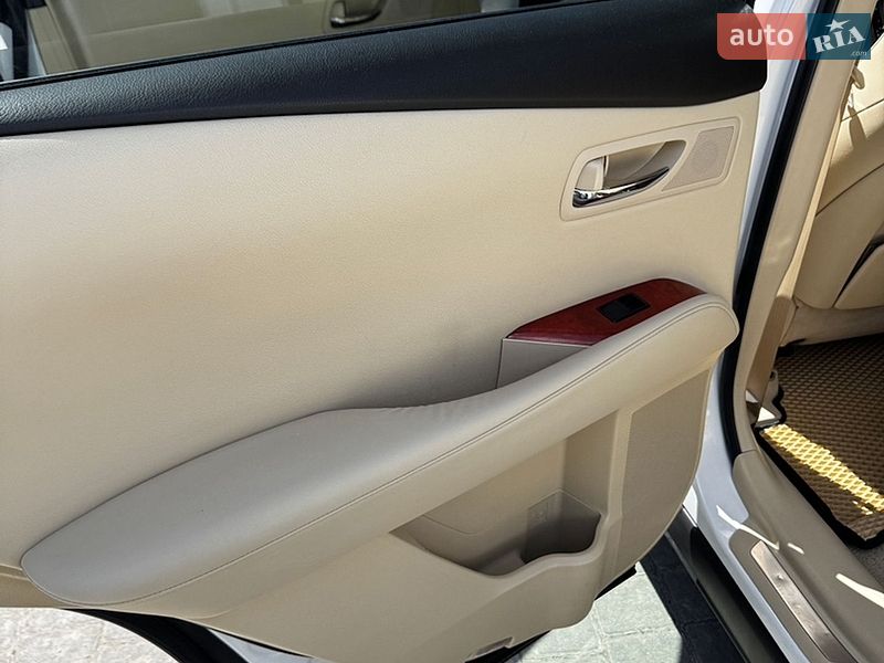 Позашляховик / Кросовер Lexus RX 2011 в Львові