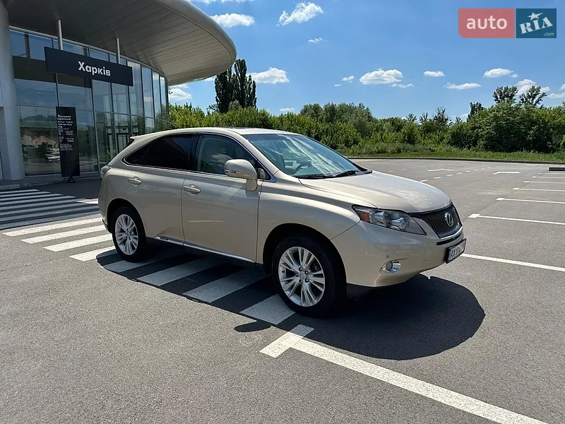 Lexus RX