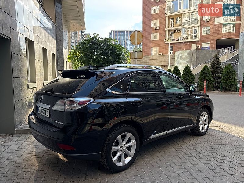 Внедорожник / Кроссовер Lexus RX 2010 в Киеве