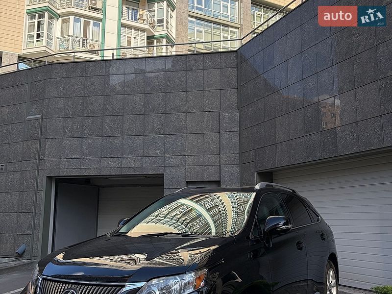 Внедорожник / Кроссовер Lexus RX 2010 в Киеве