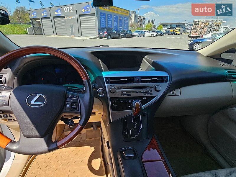 Позашляховик / Кросовер Lexus RX 2011 в Білгороді-Дністровському