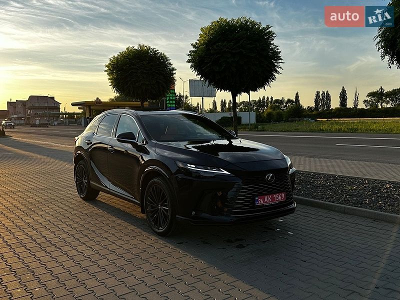 Позашляховик / Кросовер Lexus RX 2025 в Чернівцях фото 2 Позашляховик / Кросовер Lexus RX 2025 в Чернівцях