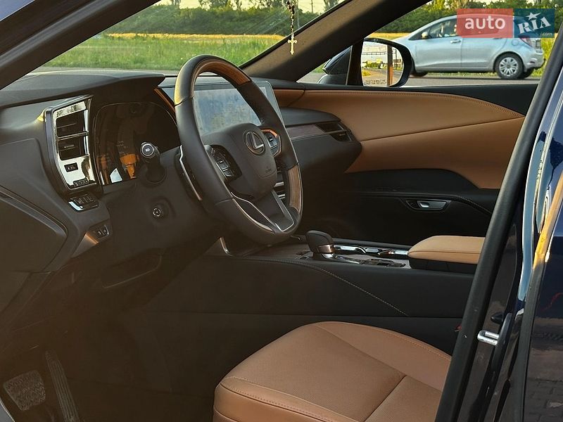 Позашляховик / Кросовер Lexus RX 2025 в Чернівцях фото 20 Позашляховик / Кросовер Lexus RX 2025 в Чернівцях