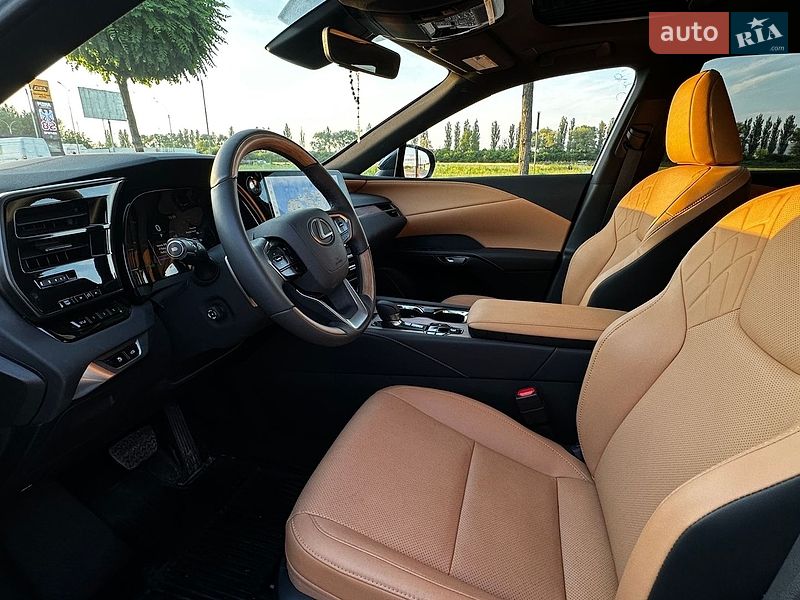 Позашляховик / Кросовер Lexus RX 2025 в Чернівцях фото 21 Позашляховик / Кросовер Lexus RX 2025 в Чернівцях