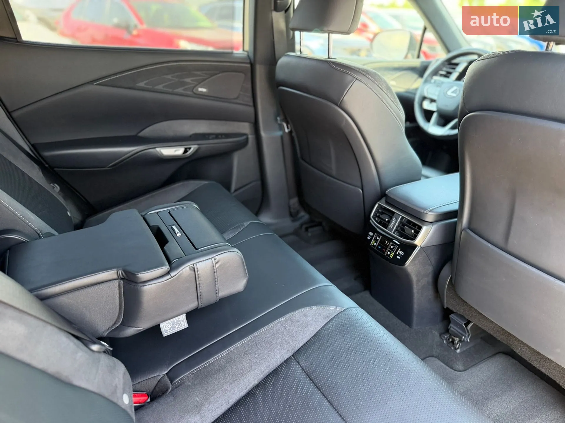2023 Lexus RX - мініатюра 28