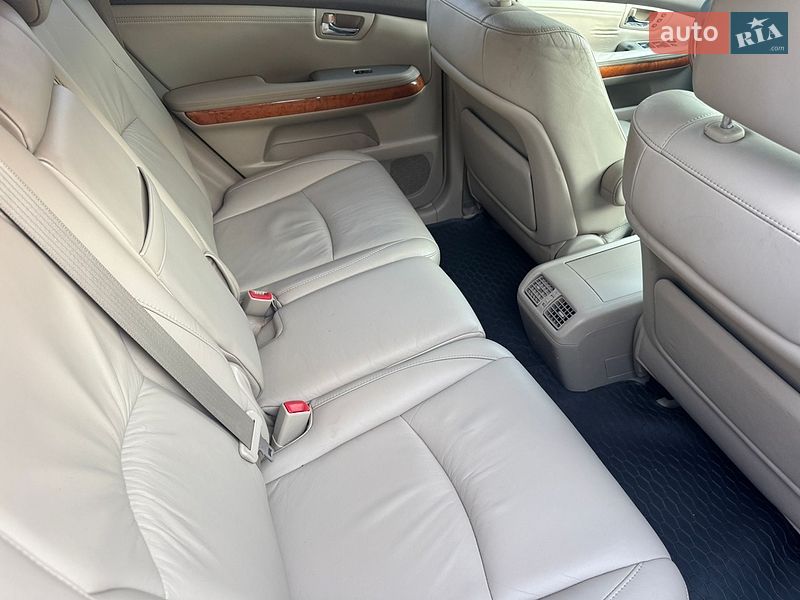 Внедорожник / Кроссовер Lexus RX 2005 в Одессе