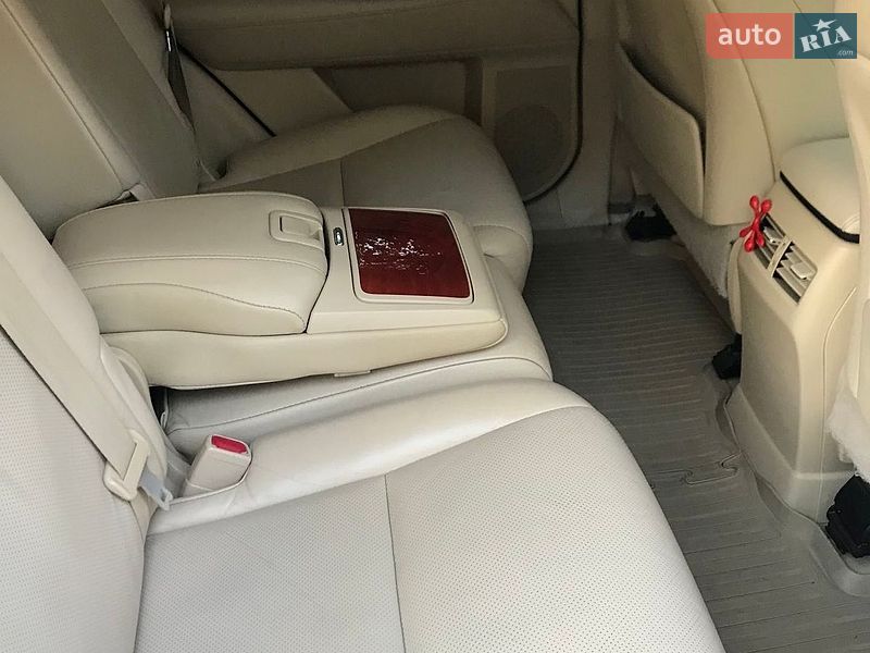 Внедорожник / Кроссовер Lexus RX 2011 в Раздельной