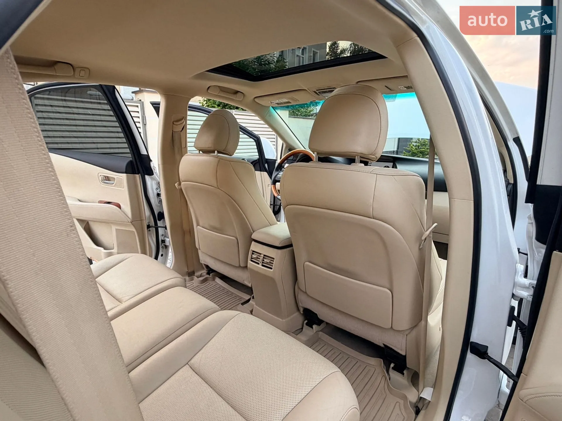 Lexus RX 2011 VIN 2T2BK1BA8BC103122 фото оголошення 86 з 101