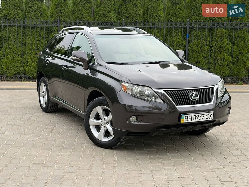 Lexus RX, фото из объявления