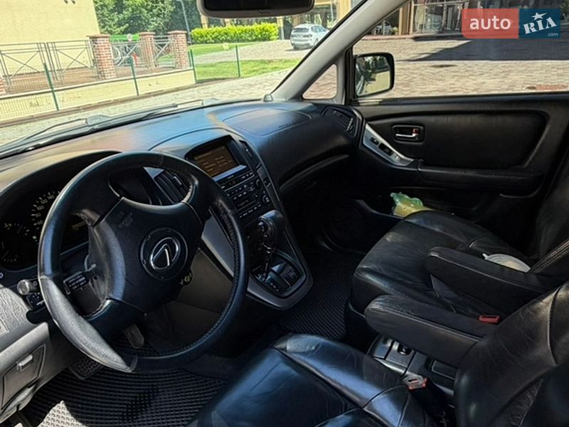 Внедорожник / Кроссовер Lexus RX 2001 в Харькове