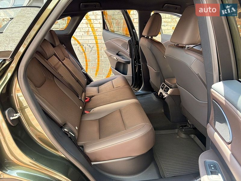 Внедорожник / Кроссовер Lexus RX 2025 в Киеве