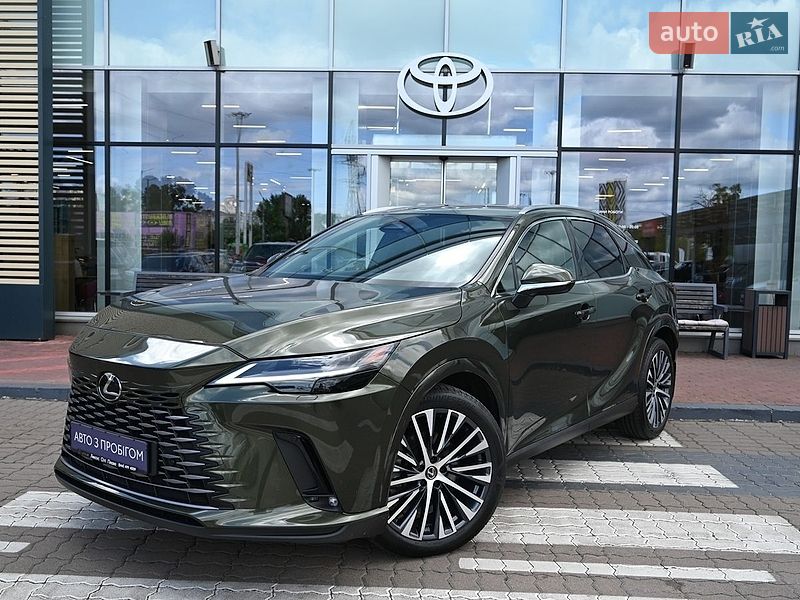 Lexus RX 2023