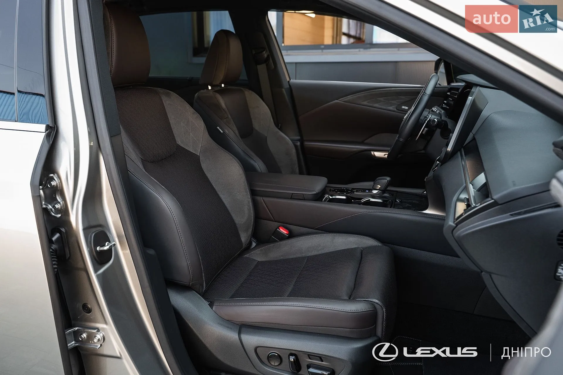 2023 Lexus RX - мініатюра 55