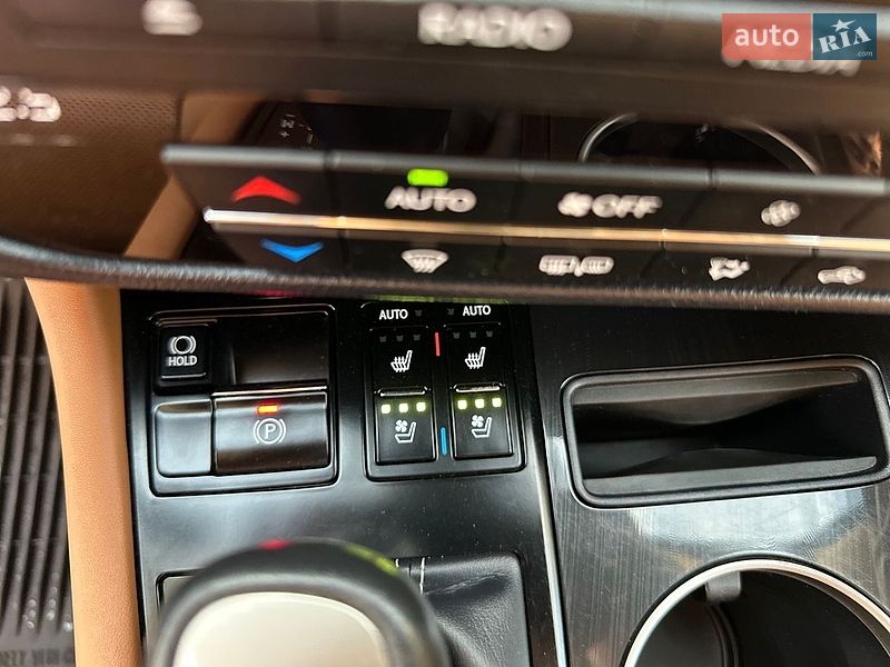Внедорожник / Кроссовер Lexus RX 2021 в Киеве фото 26 Внедорожник / Кроссовер Lexus RX 2021 в Киеве